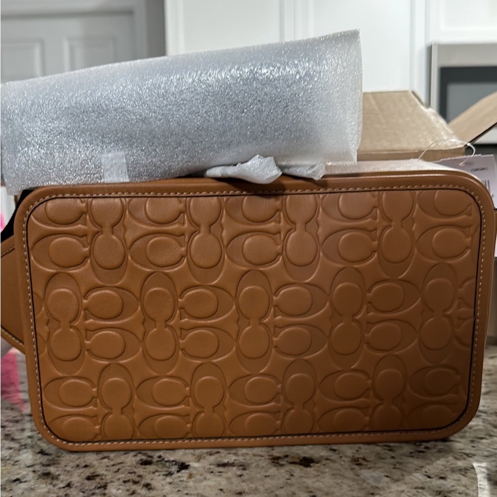 COACH Sullivan Pack In Signature Leather